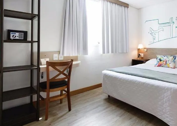 Garibaldi Business Hotel 3*